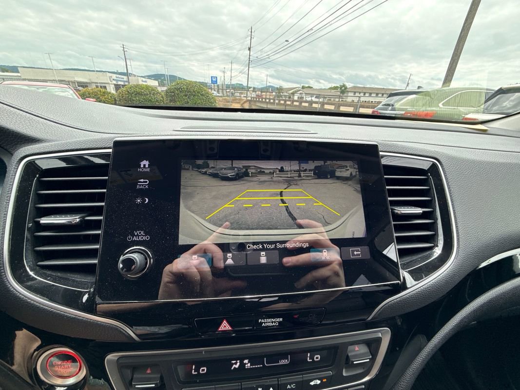 Used 2019 Honda Pilot Elite image 33
