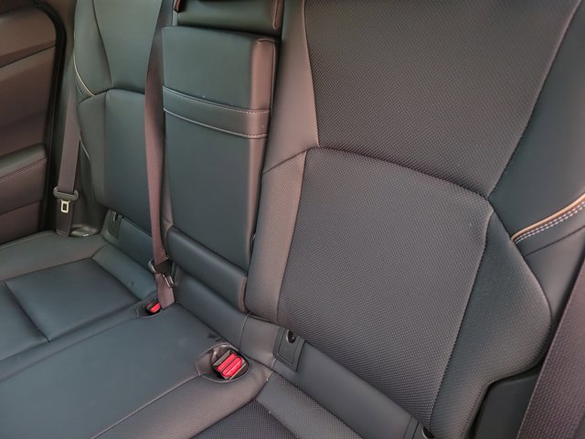 Used 2025 Toyota Crown Signia image 11