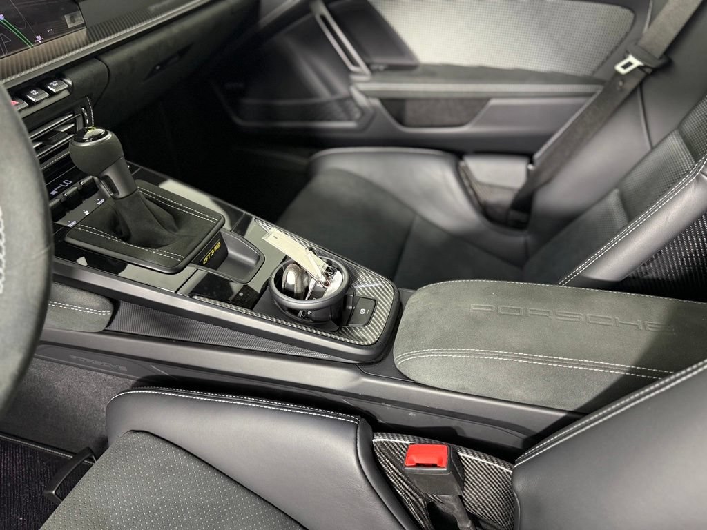 Used 2025 Porsche 911 GT3 RS RWD image 23