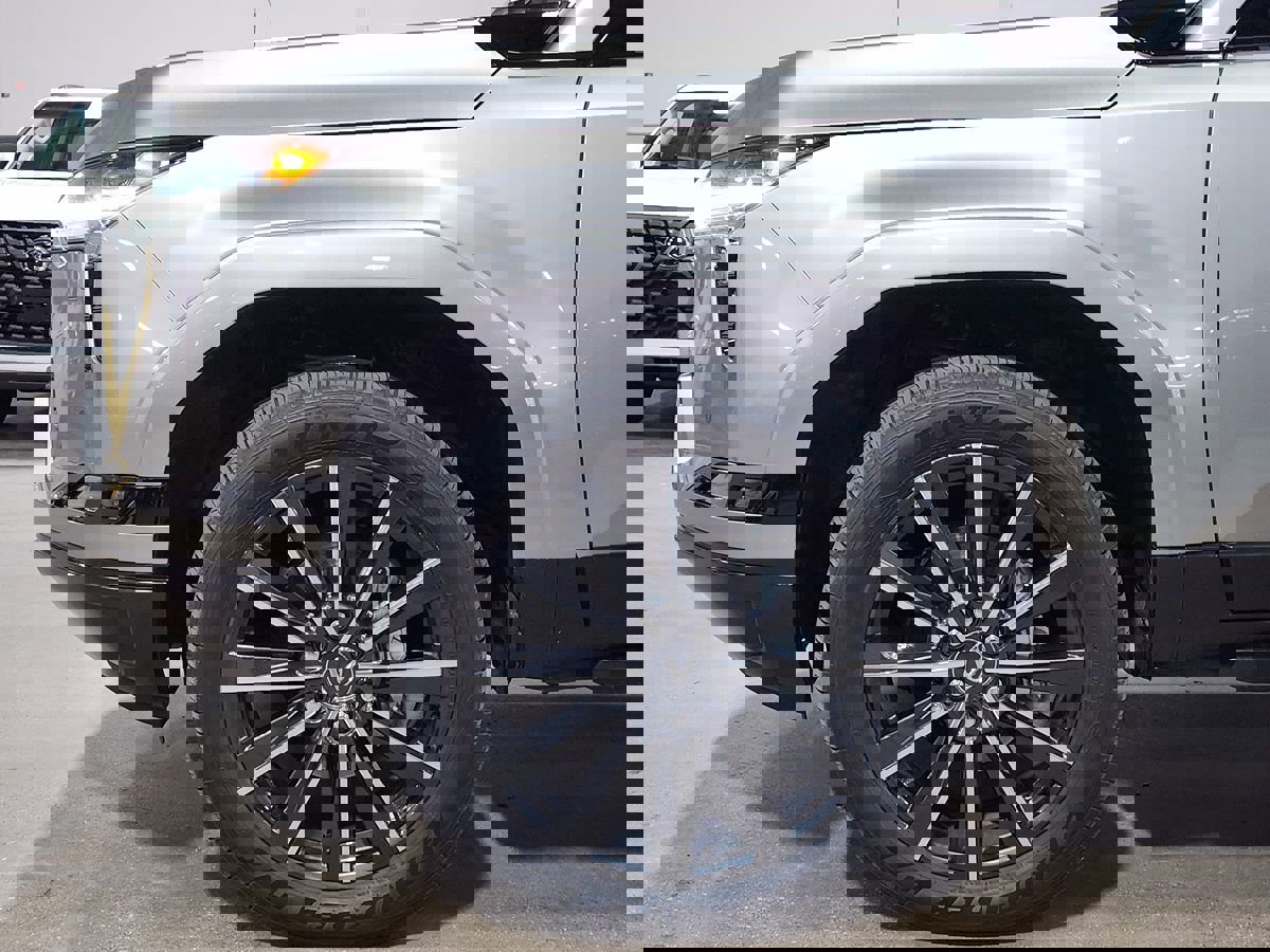 Used 2025 Lexus GX 550 Luxury+ 4WD image 5