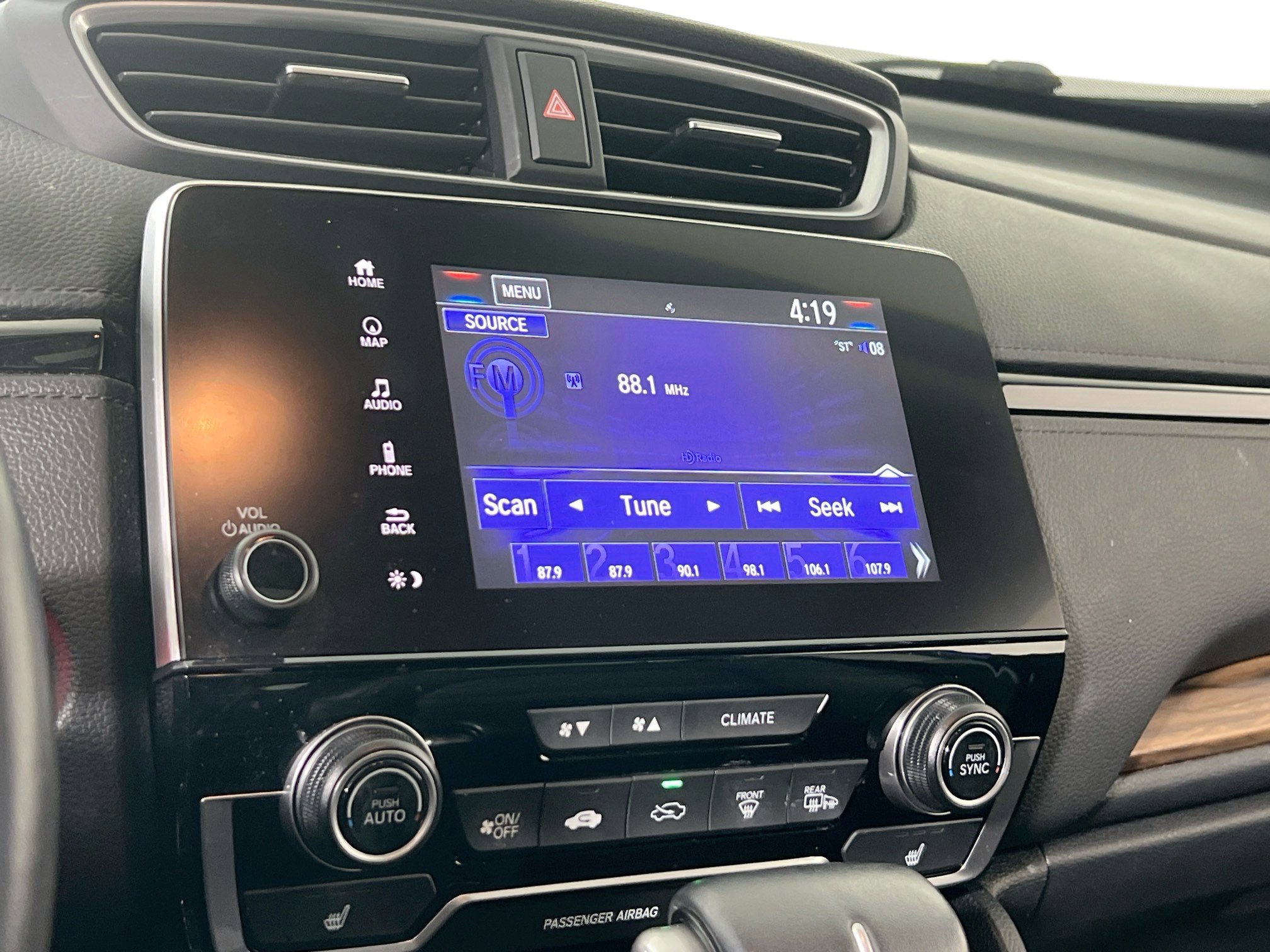 Used 2022 Honda CR-V Touring image 15