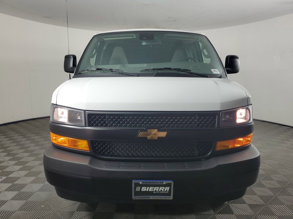 New 2026 Chevrolet Express 2500 w/ Driver Convenience Package RWD image 9