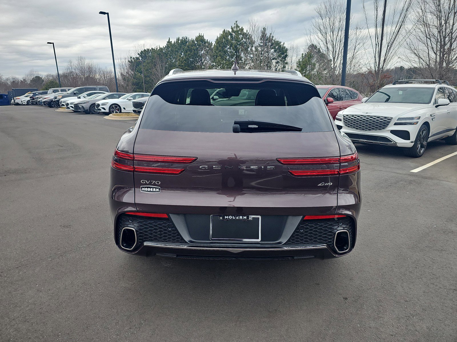 Used 2022 Genesis GV70 2.5T w/ Advanced Package image 8