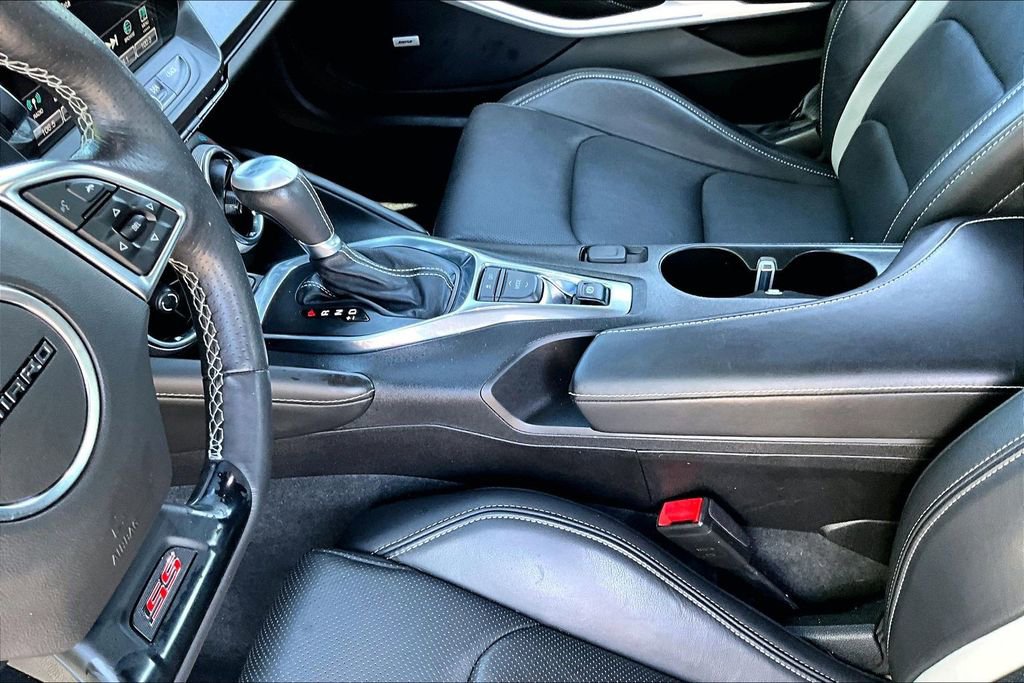 Used 2018 Chevrolet Camaro SS w/ Redline Edition RWD image 13