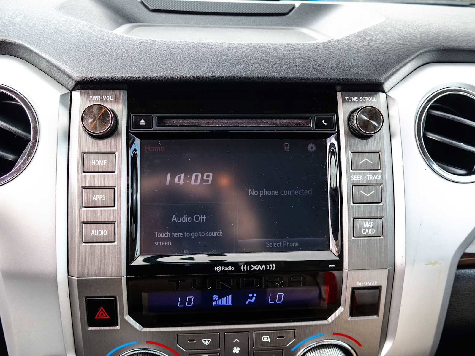 Used 2016 Toyota Tundra Limited w/ Limited Premium Package AWD/4WD image 37