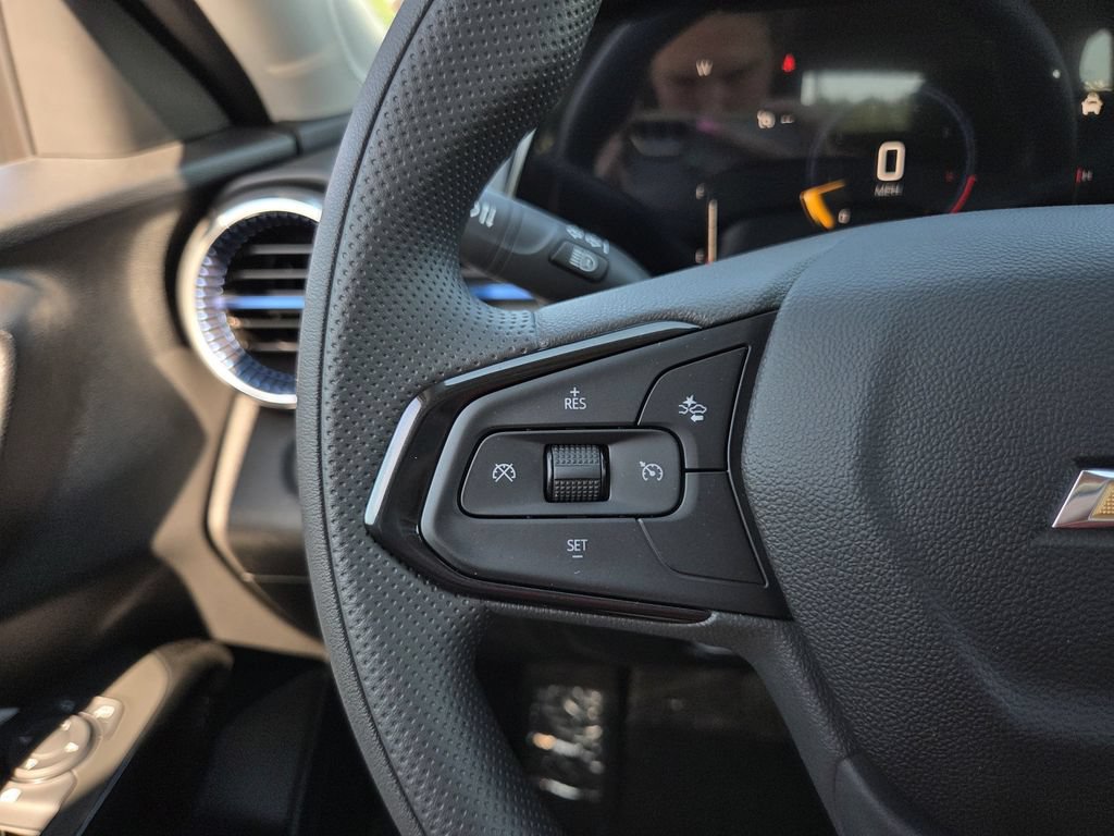 New 2026 Chevrolet Trax LT FWD image 24