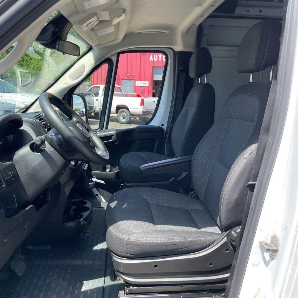 Used 2023 RAM ProMaster 2500 FWD image 5