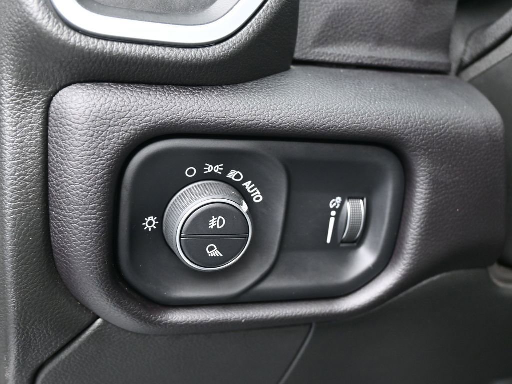 Used 2023 RAM 2500 Big Horn w/ Level 1 Equipment Group image 13