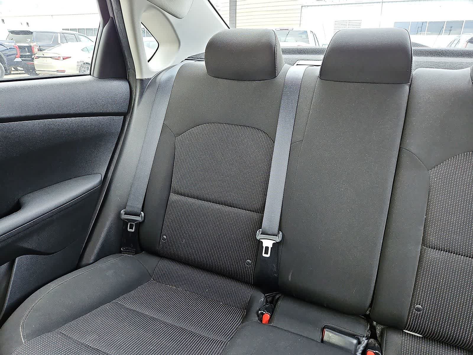 Used 2020 Kia Forte LXS FWD image 13