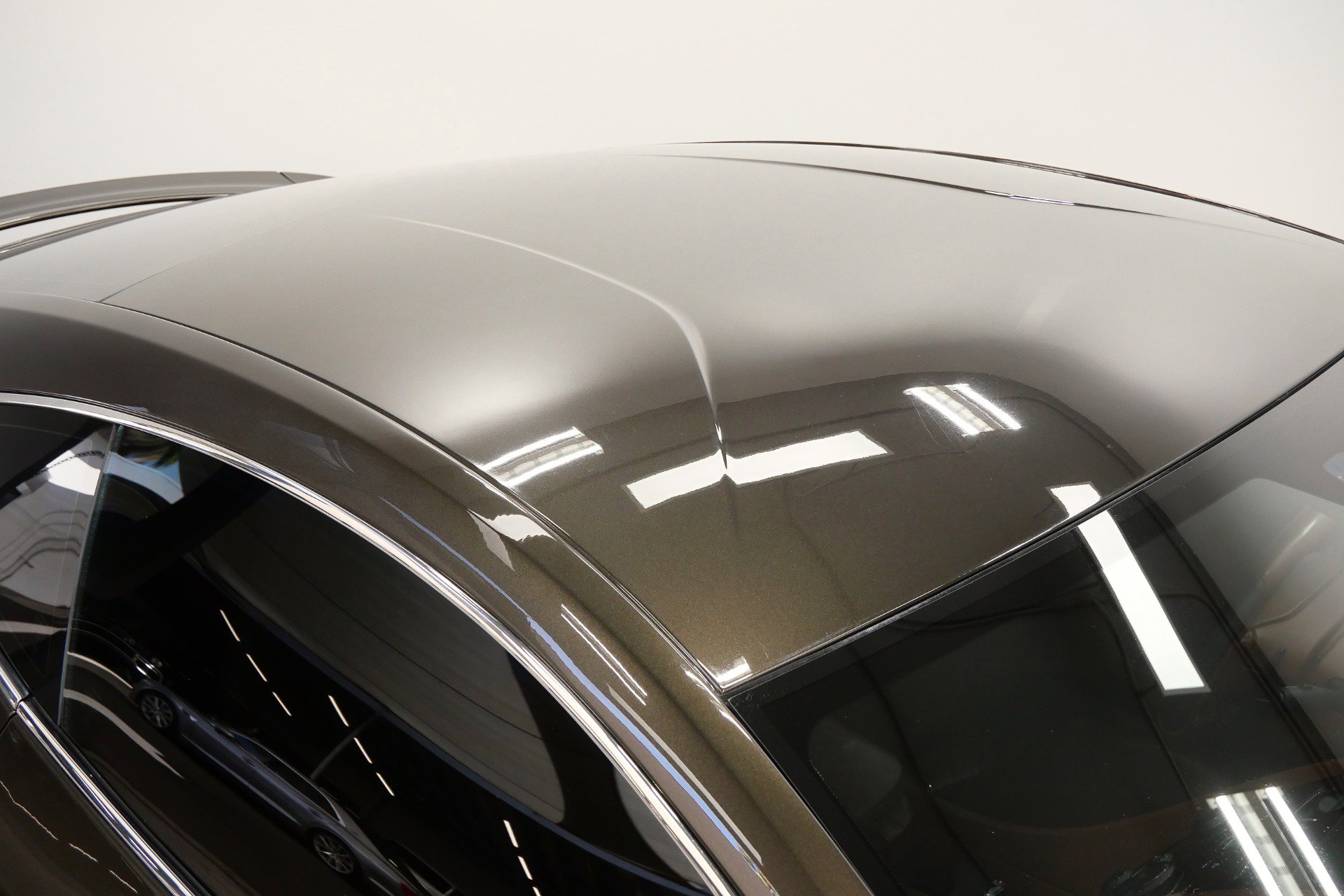 Used 2014 Aston Martin Vanquish Coupe image 45