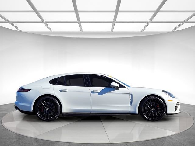 Used 2017 Porsche Panamera Turbo image 4