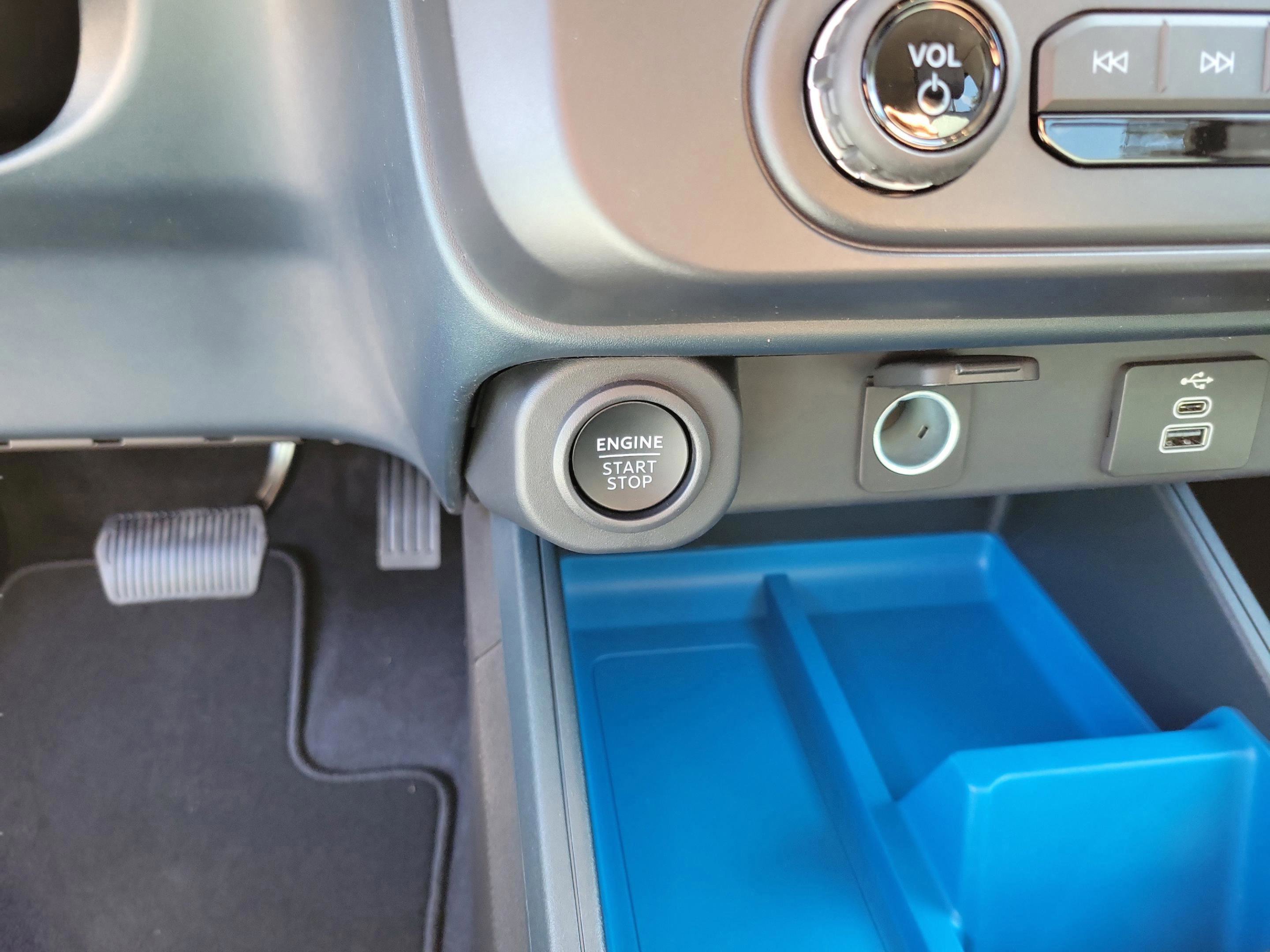 New 2026 Ford Maverick XLT image 12