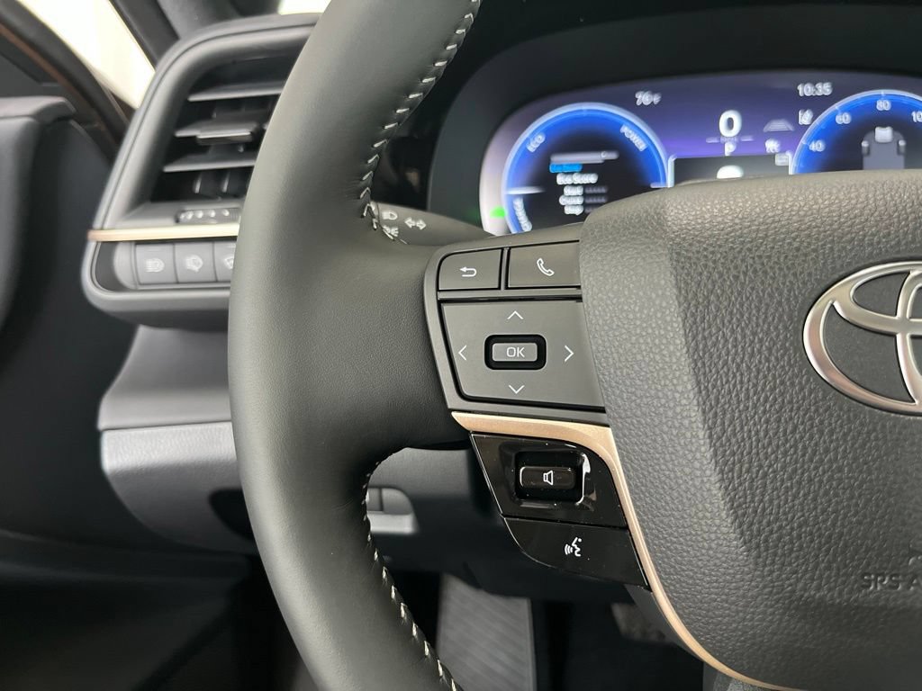New 2026 Toyota Crown Signia AWD/4WD image 7