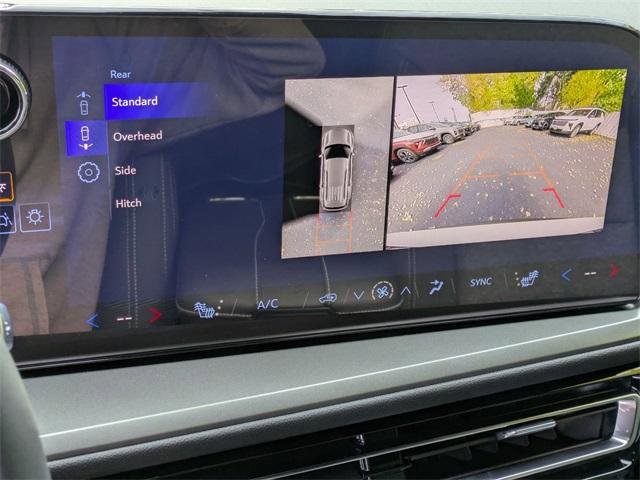 New 2026 Chevrolet Traverse LT w/ Driver Confidence Package image 19