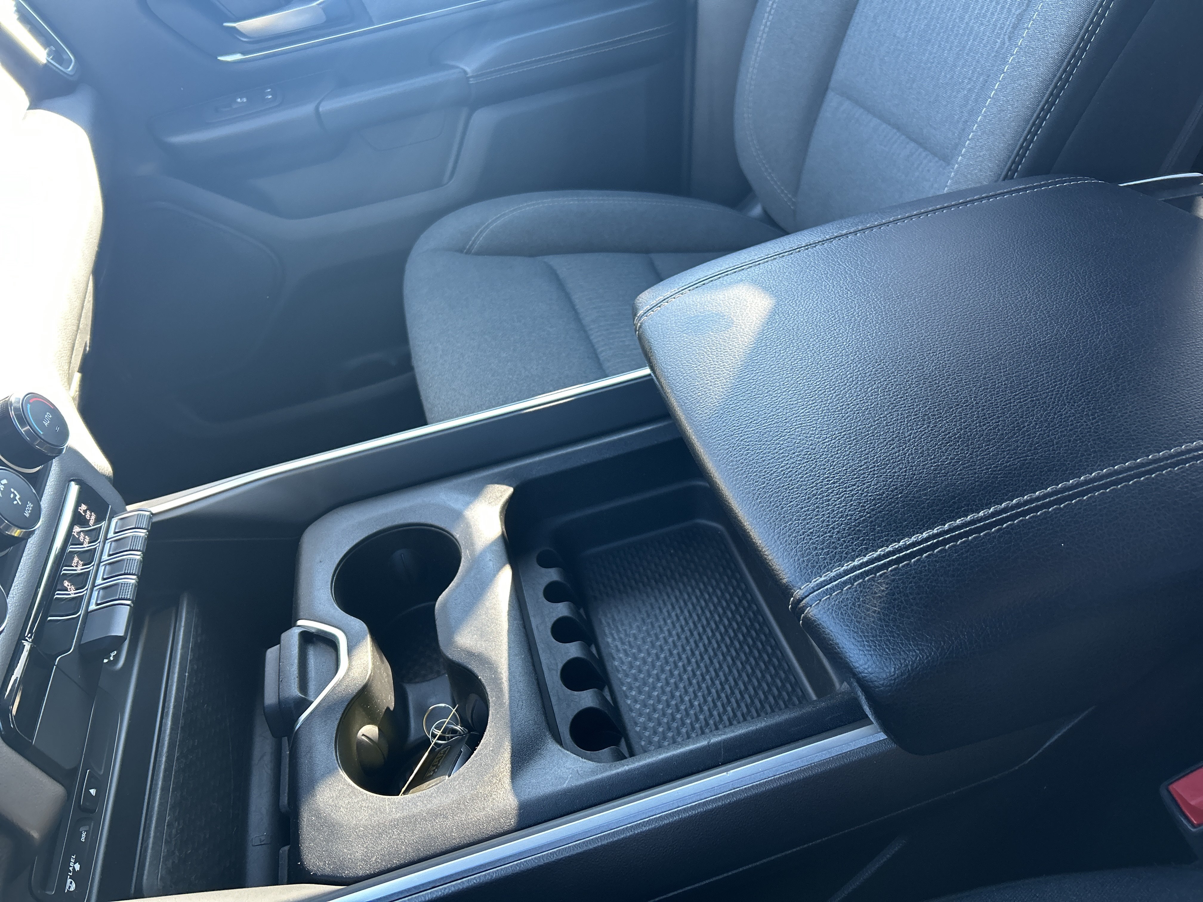 Used 2019 RAM 1500 Big Horn AWD/4WD image 25
