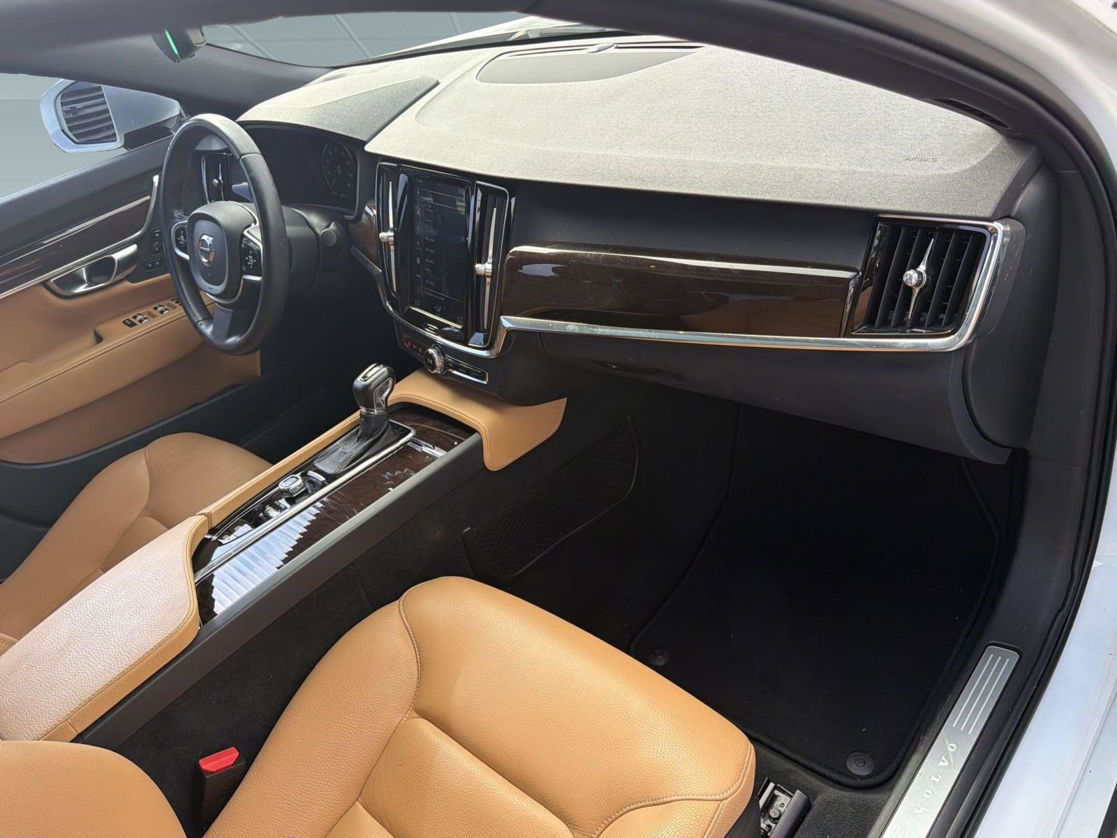 Used 2019 Volvo S90 T5 Momentum FWD image 31