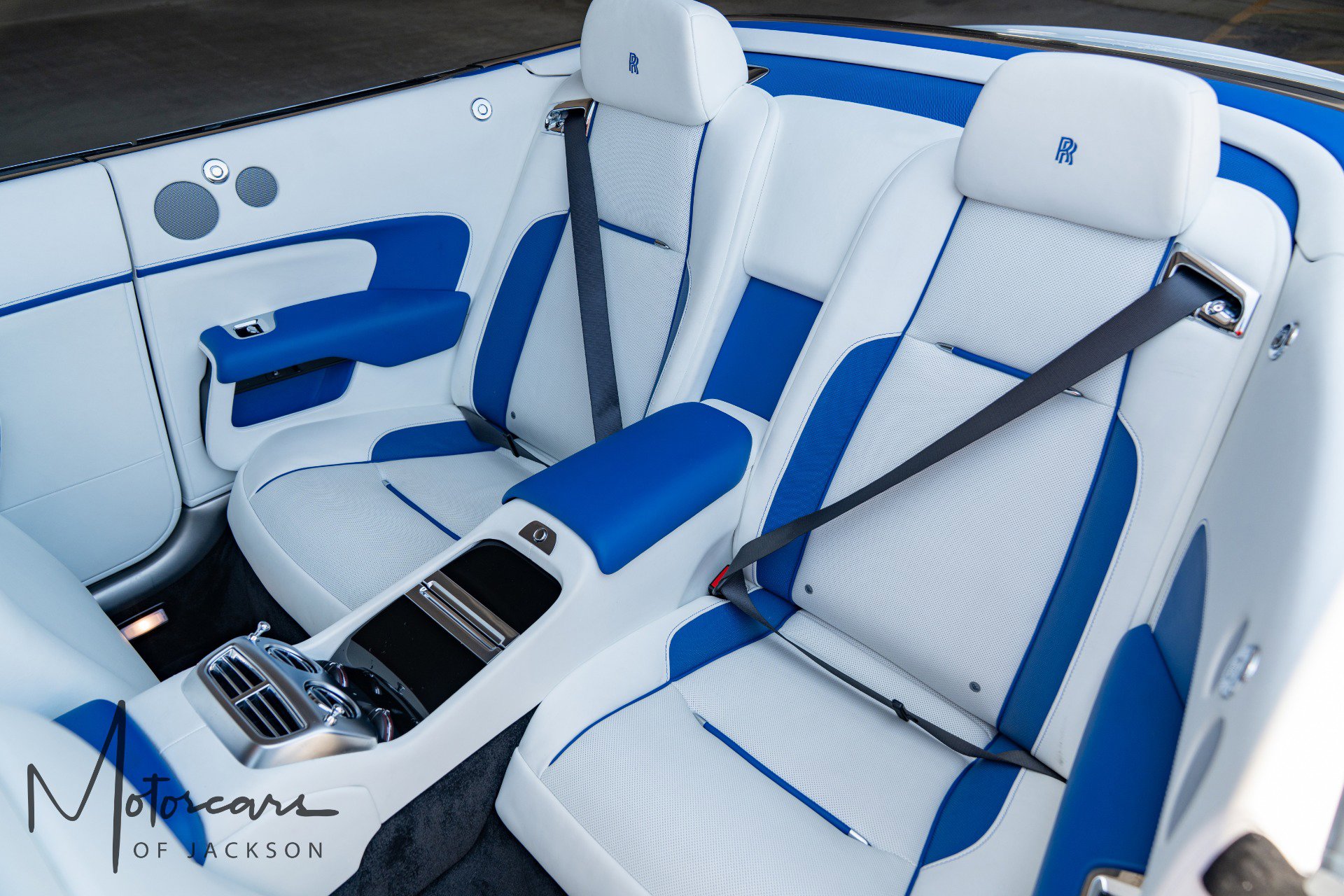 Used 2019 Rolls-Royce Dawn RWD image 20