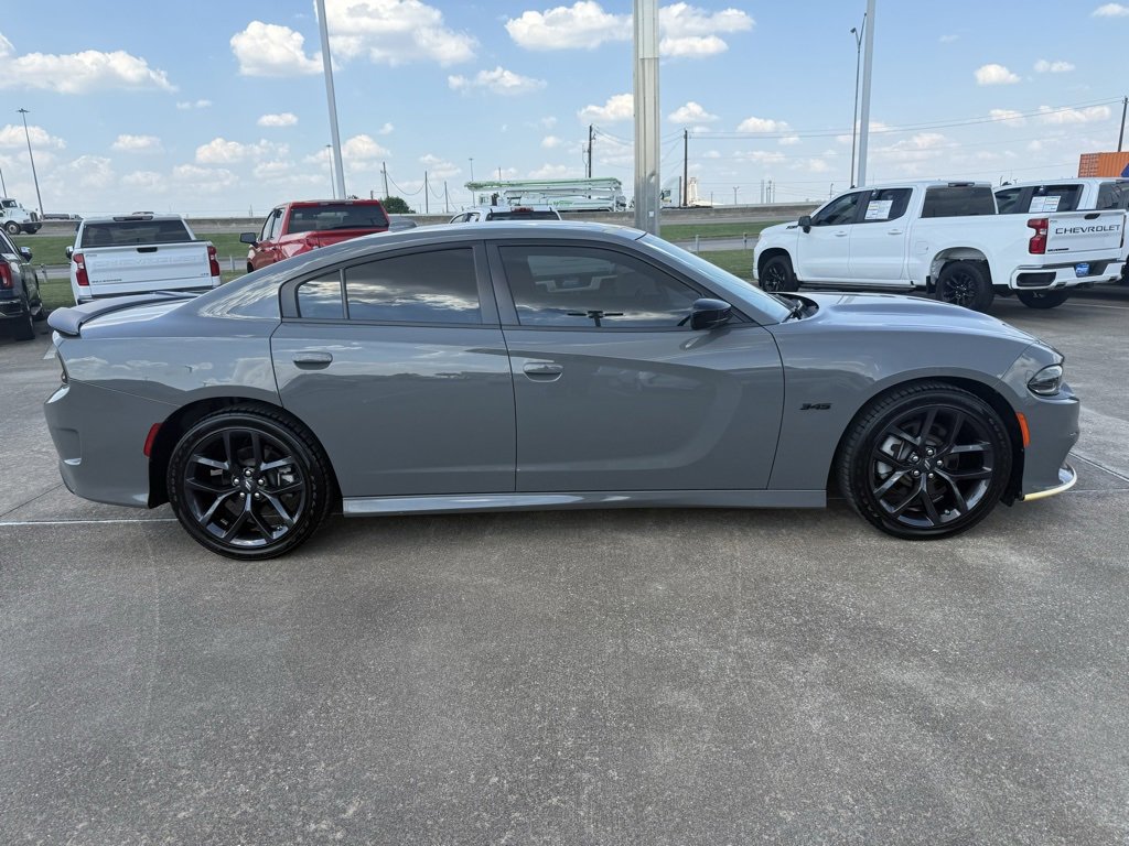 Used 2023 Dodge Charger R/T w/ Blacktop Package image 7
