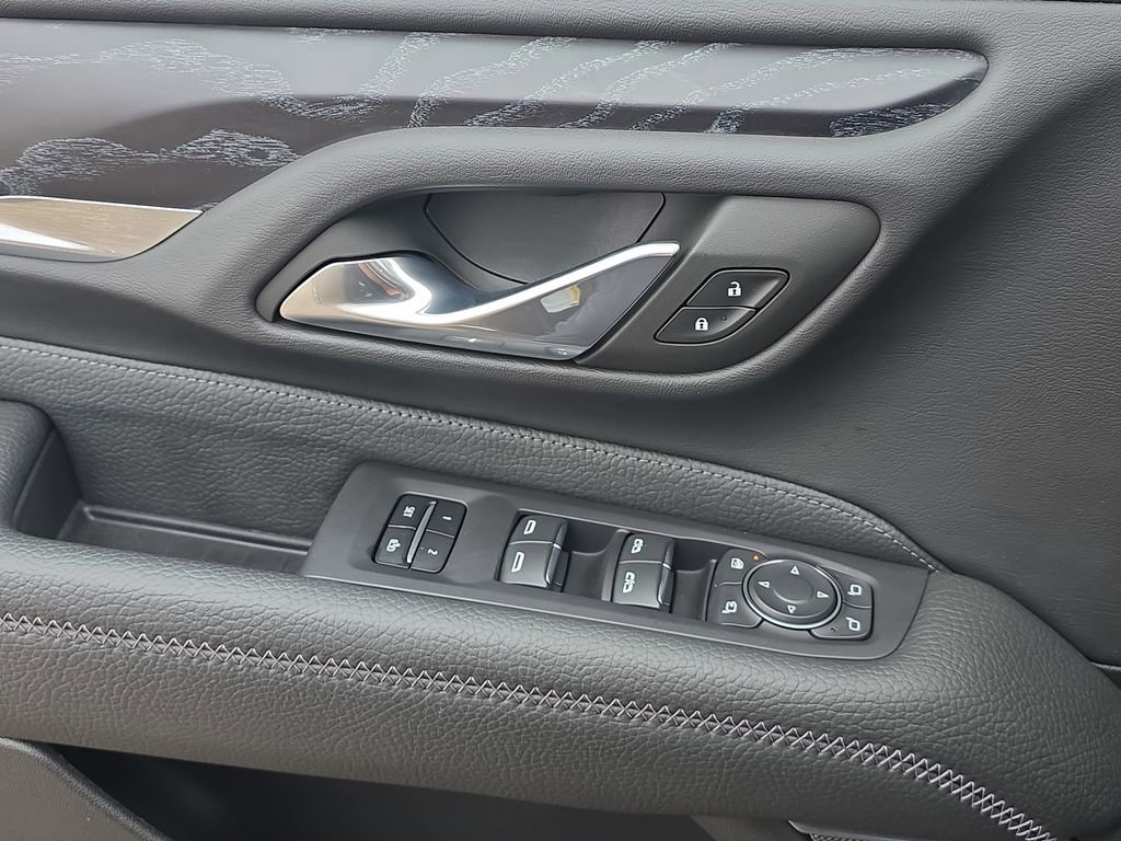 Used 2023 GMC Yukon XL Denali w/ LPO, Floor Liner Package image 31