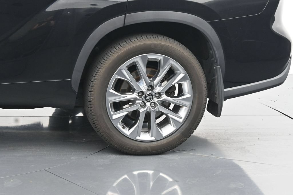 Used 2020 Toyota Highlander Limited AWD/4WD image 13