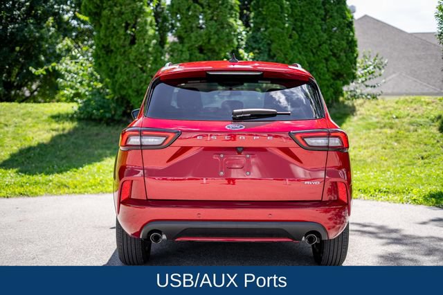 Used 2024 Ford Escape ST-Line w/ Tech Pack #1 AWD/4WD image 6