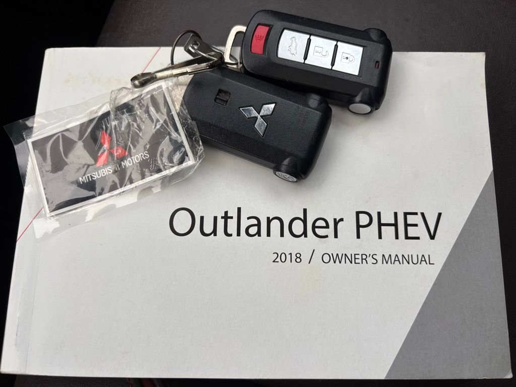 Used 2018 Mitsubishi Outlander GT image 31