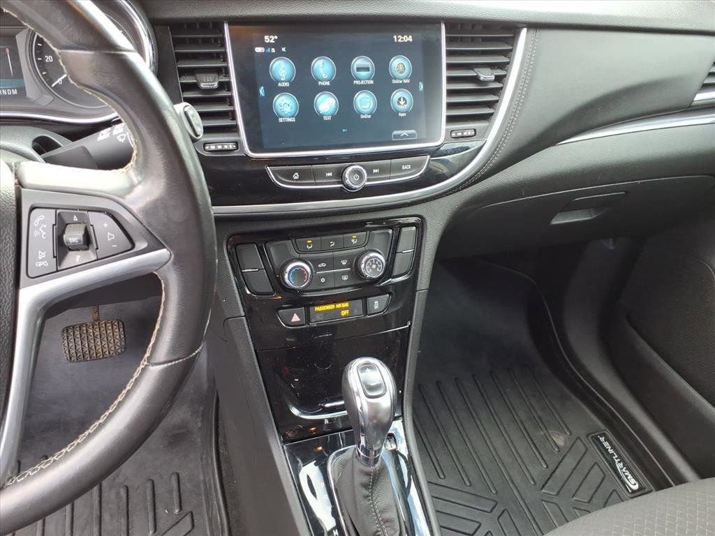 Used 2020 Buick Encore Preferred image 32