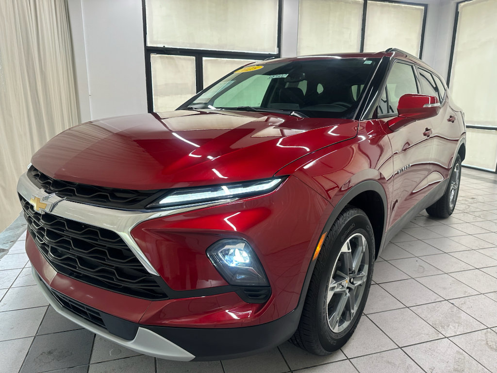 Certified 2025 Chevrolet Blazer LT FWD image 13
