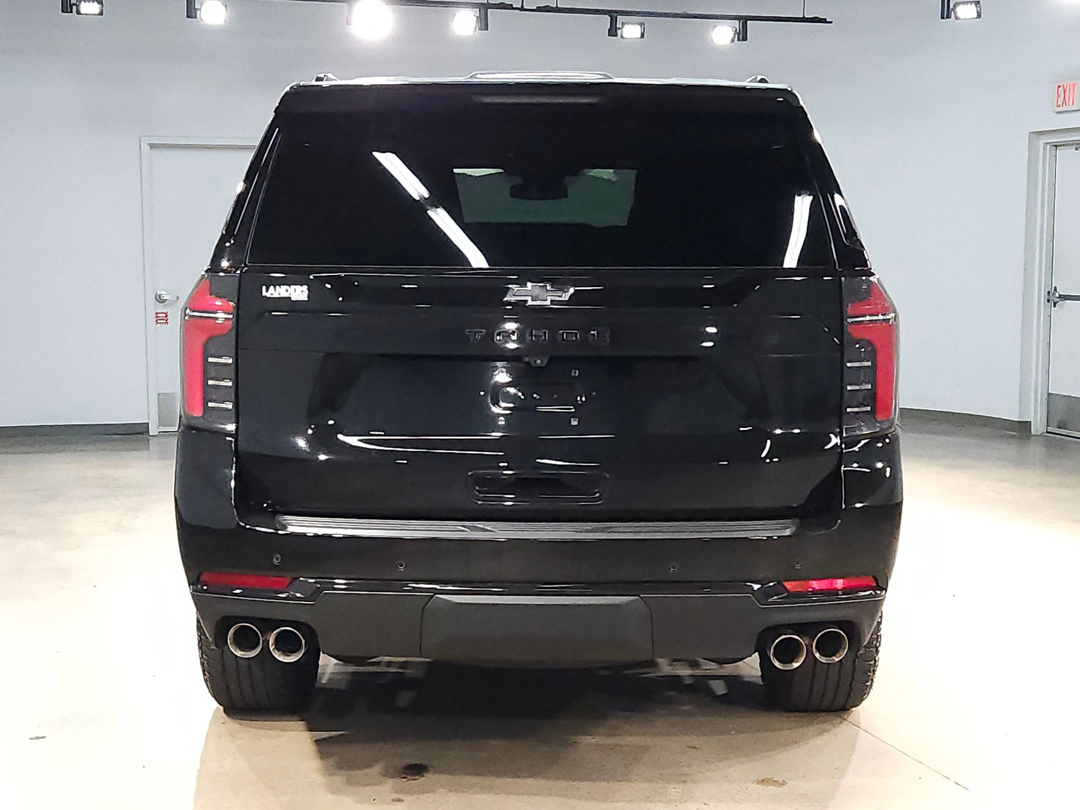 Used 2025 Chevrolet Tahoe Z71 AWD/4WD image 6
