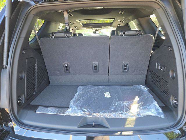 New 2026 Chevrolet Tahoe Premier w/ Sun And Tow Package AWD/4WD image 17