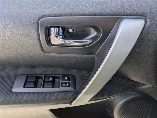 Used 2013 Nissan Rogue S AWD/4WD image 14