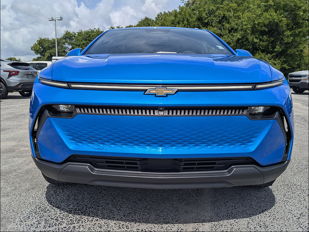 New 2026 Chevrolet Equinox EV LT AWD/4WD image 9