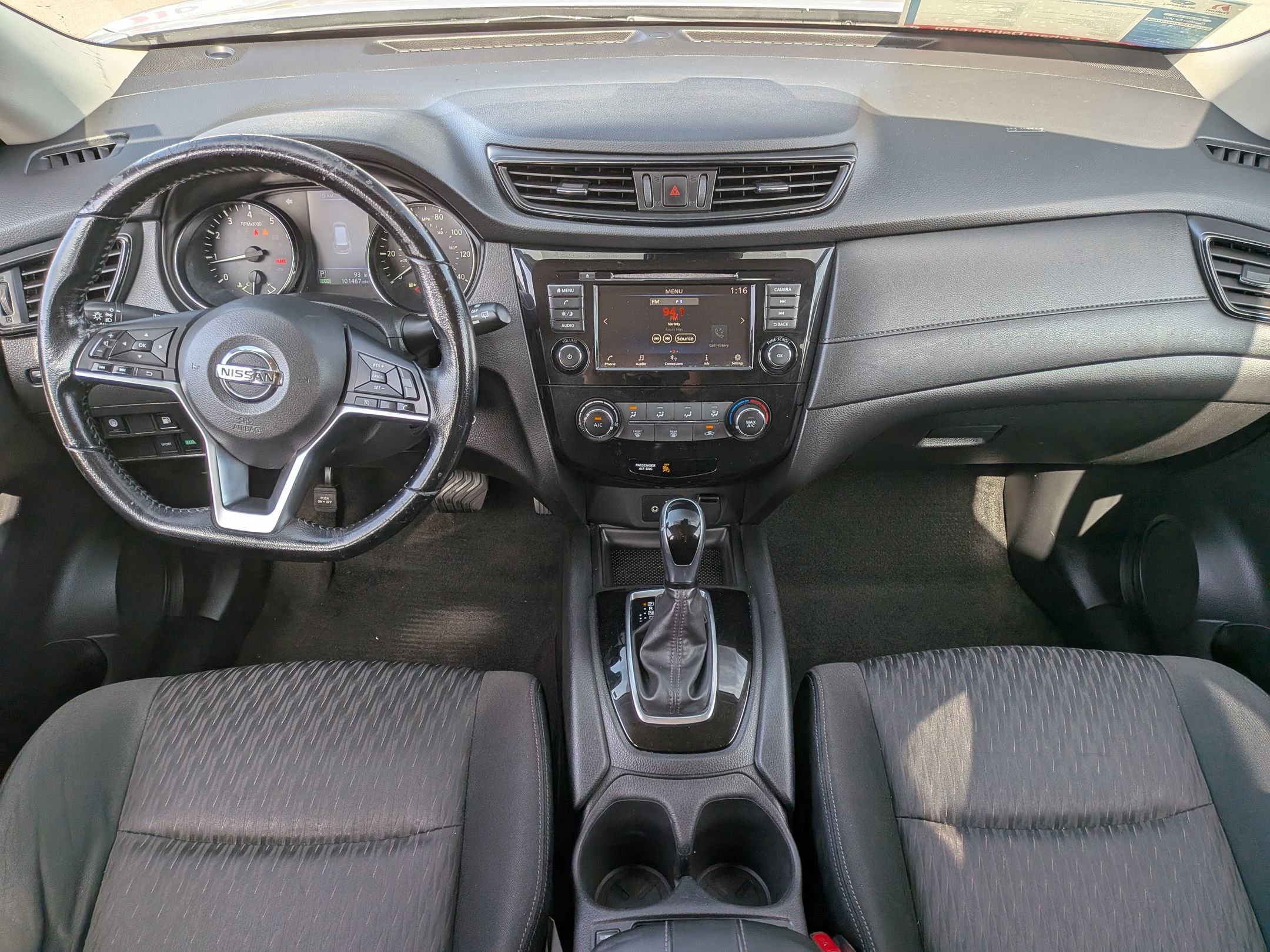 Used 2020 Nissan Rogue S w/ Special Edition Package image 28