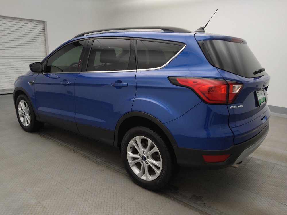 Used 2019 Ford Escape SEL image 3