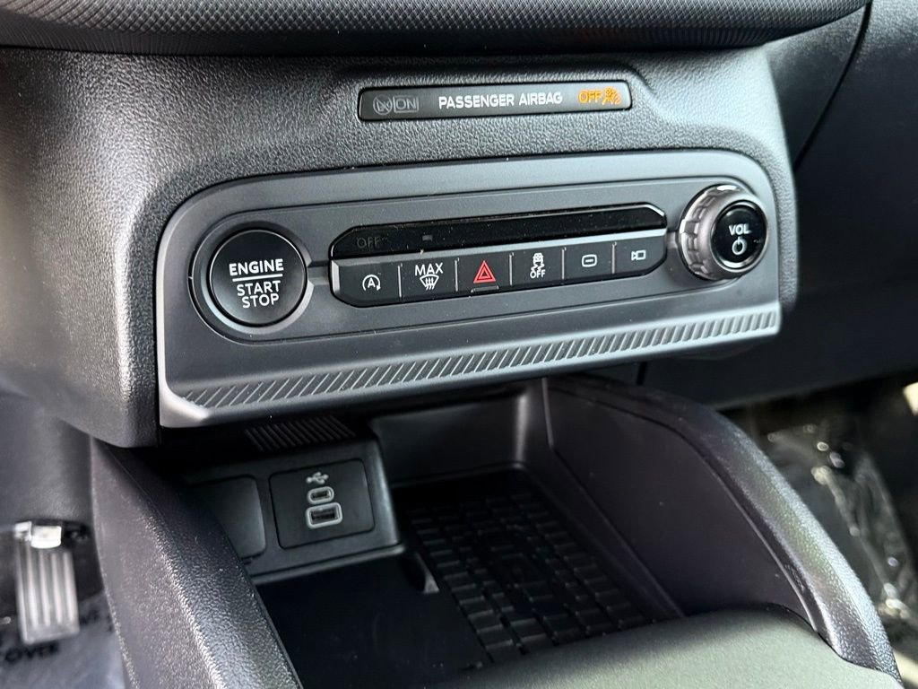 Certified 2025 Ford Bronco Sport Big Bend w/ Convenience Package image 24