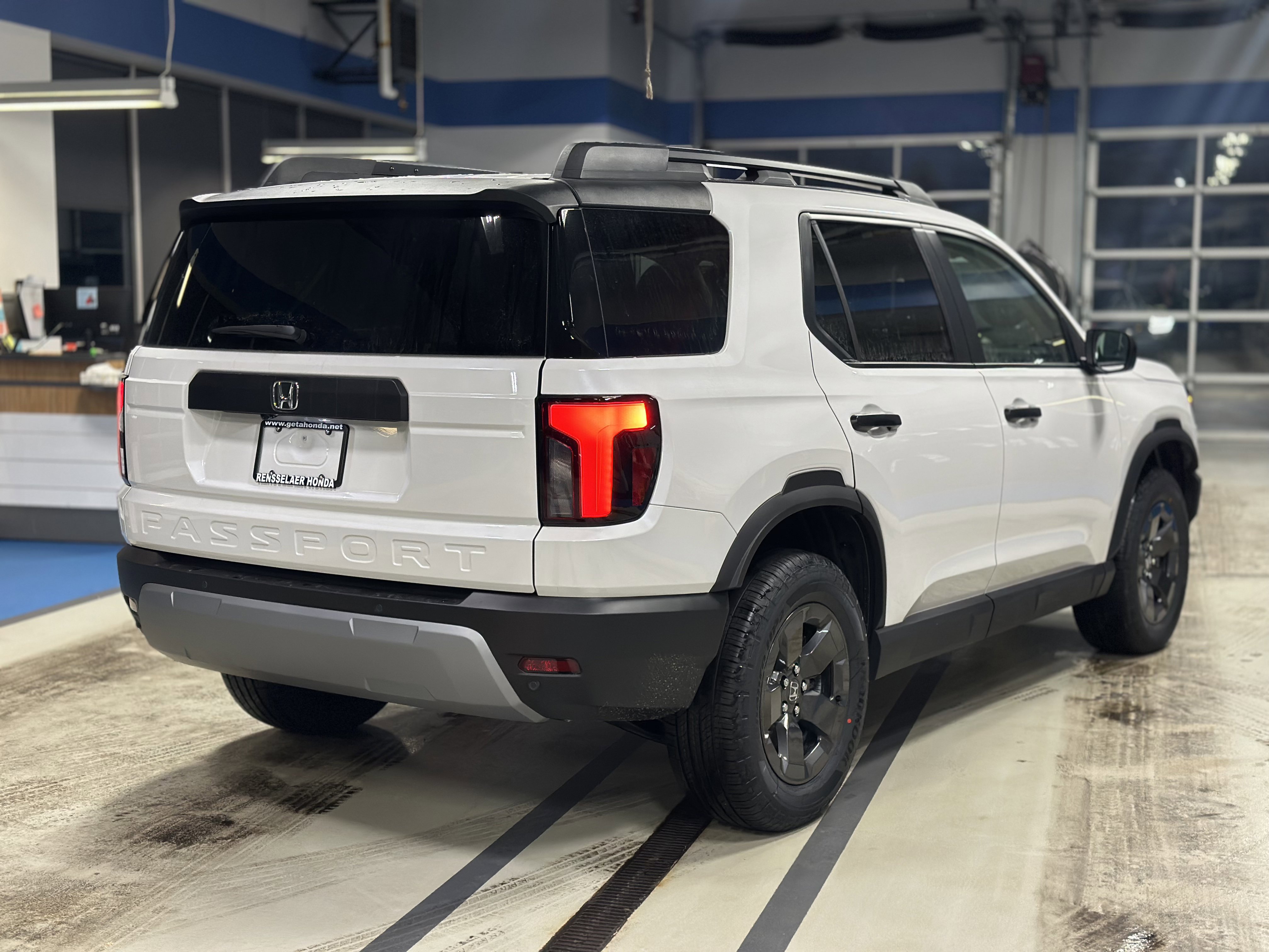 New 2026 Honda Passport RTL image 4