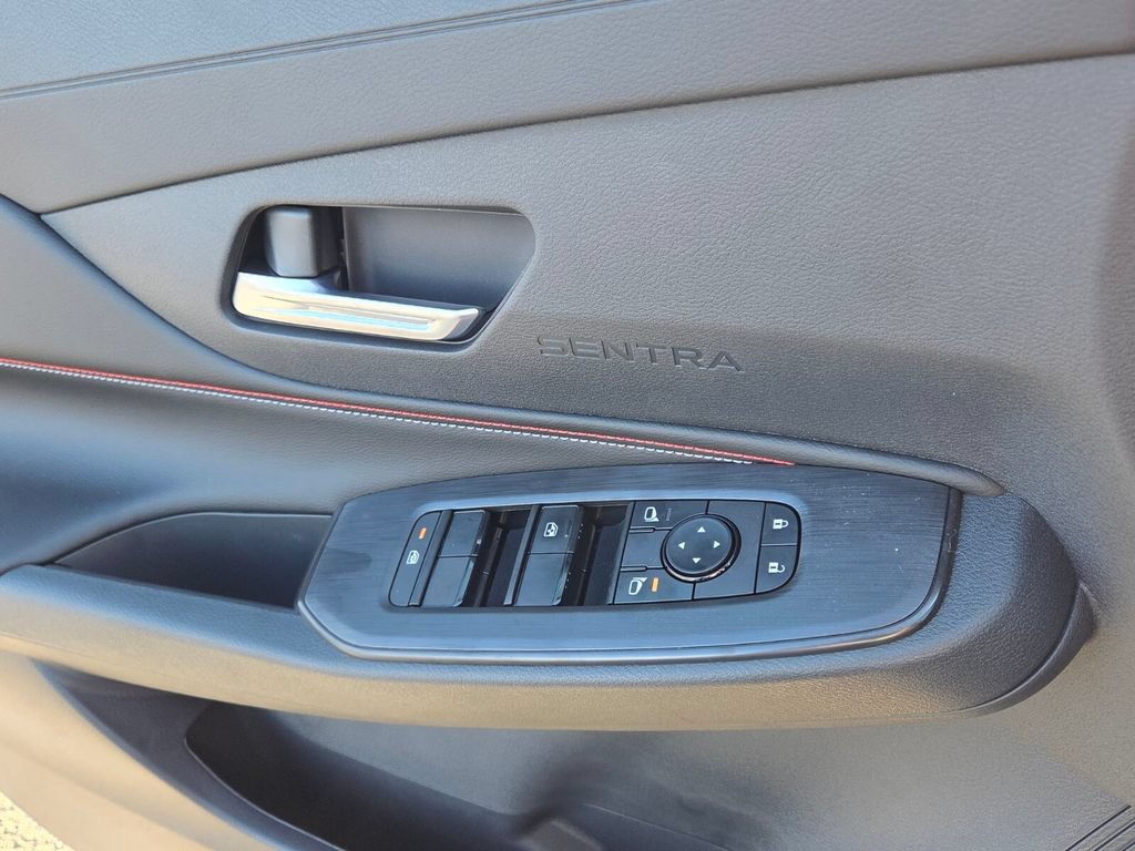 New 2027 Nissan Sentra SR w/ Floor Mat Package FWD image 26
