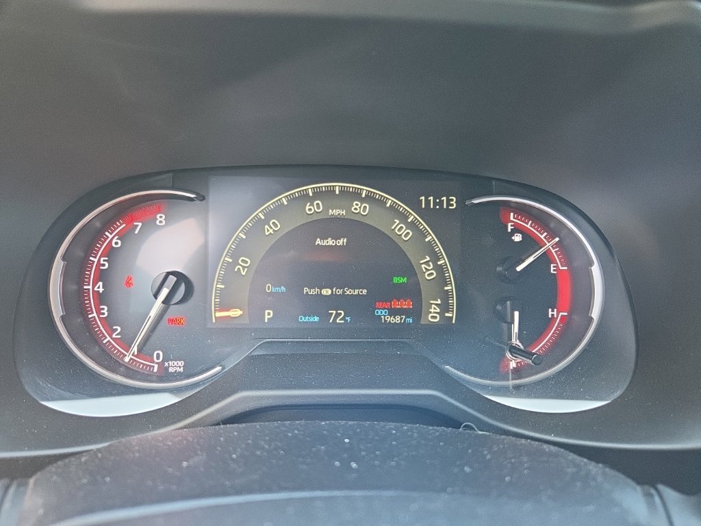 Used 2025 Toyota RAV4 XLE w/ Convenience Package FWD image 13