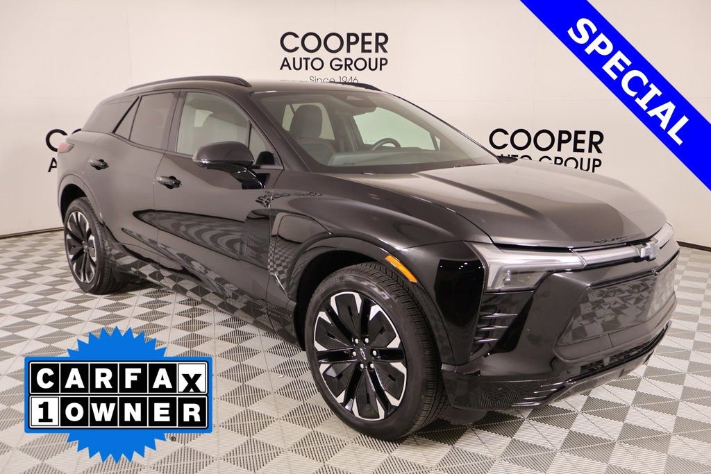 Used 2025 Chevrolet Blazer EV RS image 1