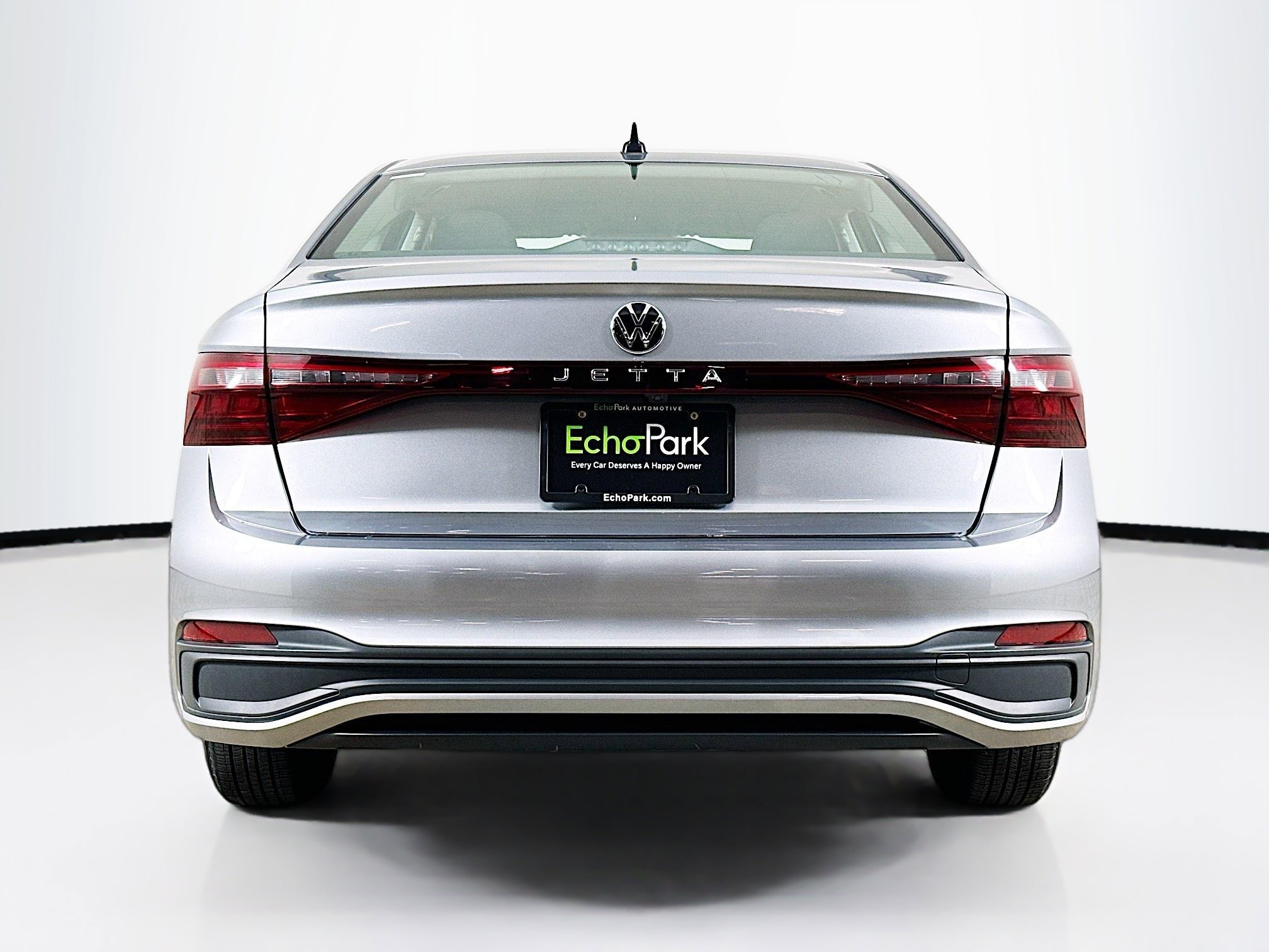 Used 2025 Volkswagen Jetta S image 7