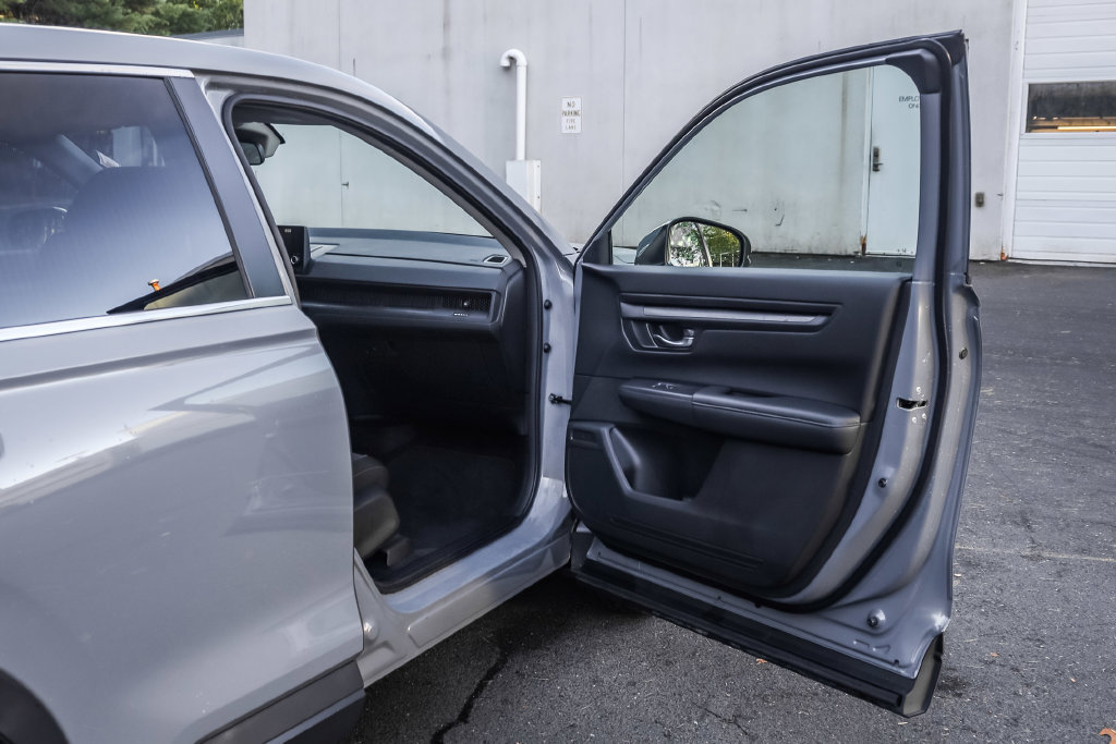 Used 2023 Honda CR-V EX image 18