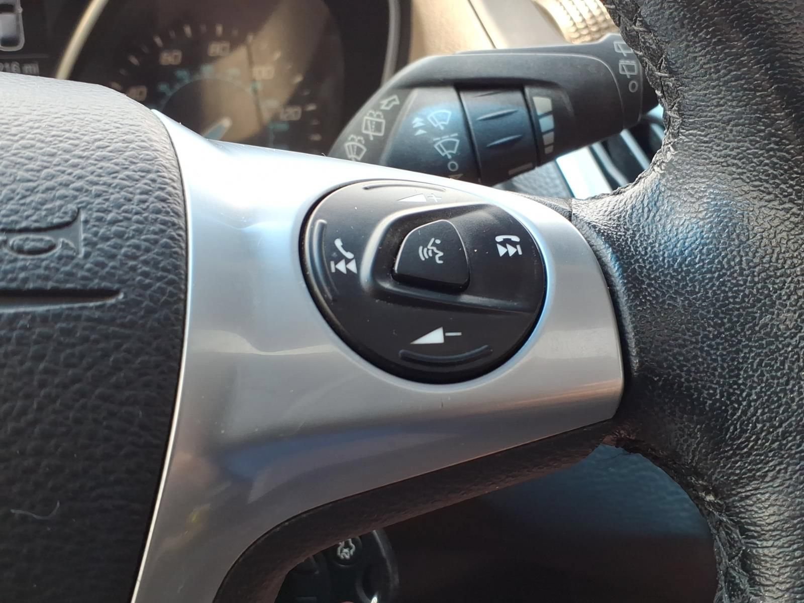 Used 2014 Ford Focus SE w/ Equipment Group 201A FWD image 28