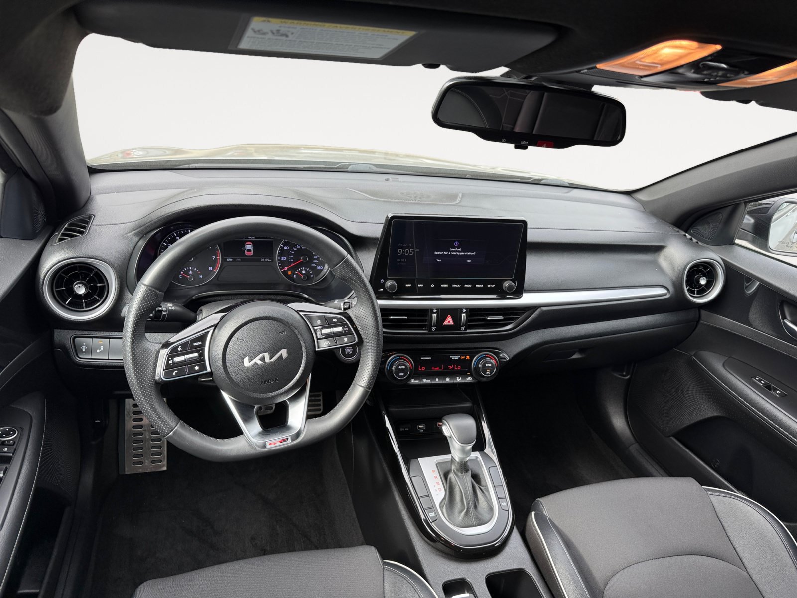 Used 2023 Kia Forte GT-Line w/ GT-Line Technology Package FWD image 15