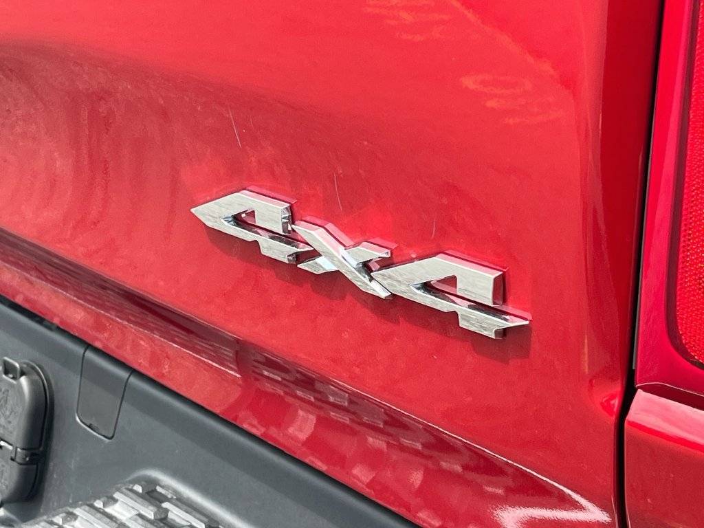 New 2026 RAM 1500 Laramie AWD/4WD image 28