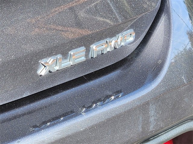 Used 2022 Toyota Highlander XLE image 13