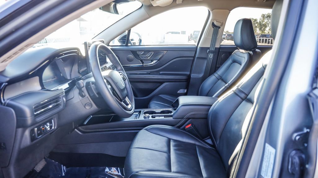 Used 2024 Lincoln Corsair Reserve w/ Equipment Group 201A image 18