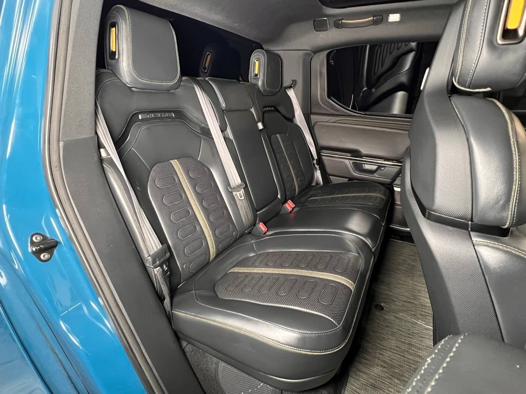 Used 2025 Rivian R1T Adventure AWD/4WD image 11