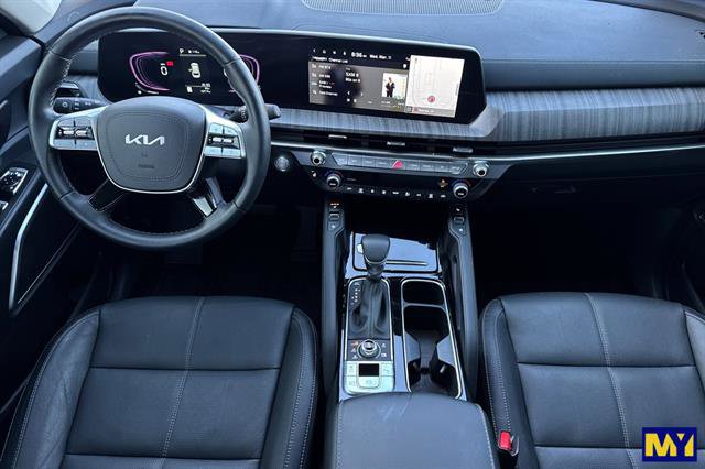 Used 2025 Kia Telluride EX image 15