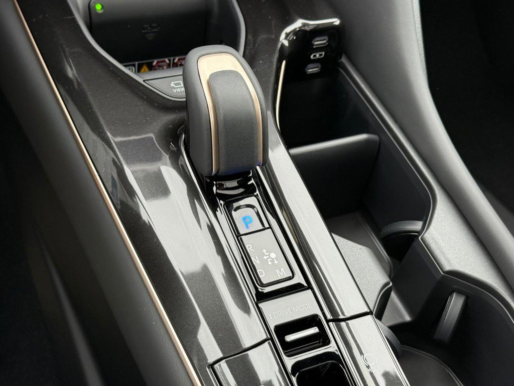 New 2026 Toyota Crown Platinum image 19