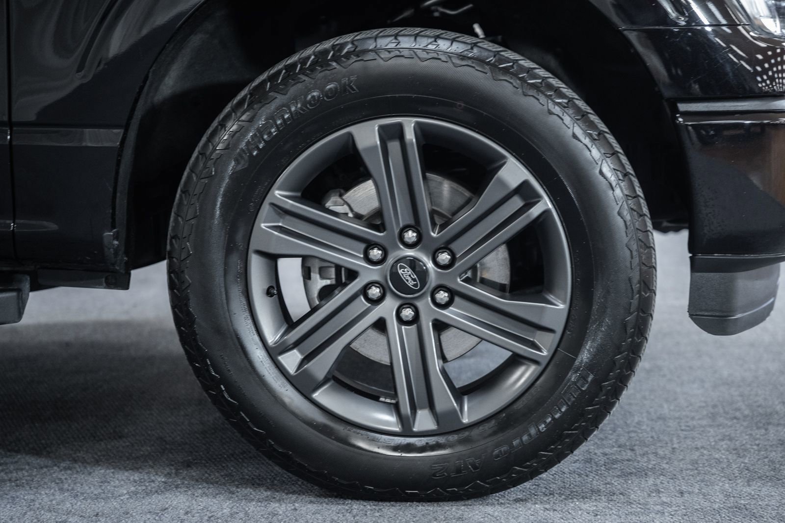 Certified 2023 Ford F150 Lariat w/ Equipment Group 502A High image 18